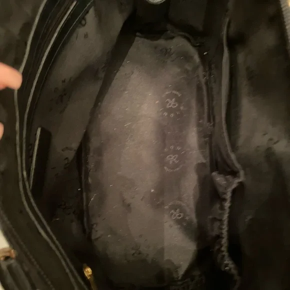 VGUC RIONI Elegant Italian Designer Handbag. - Picture 10 of 10